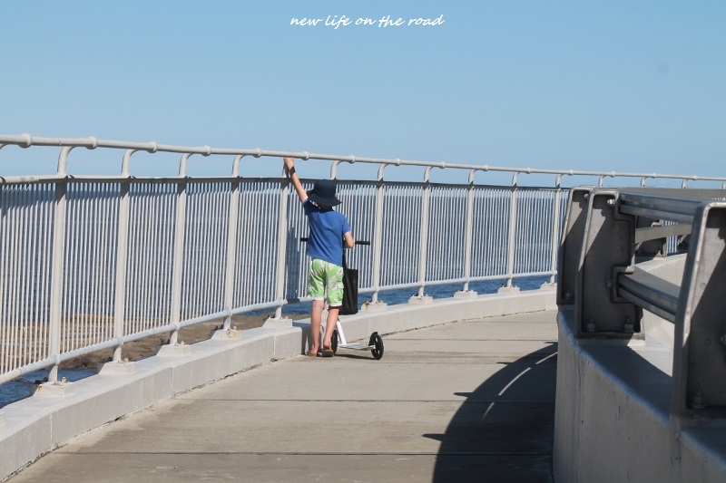 Kyle riding at Sea Cliff Bridge