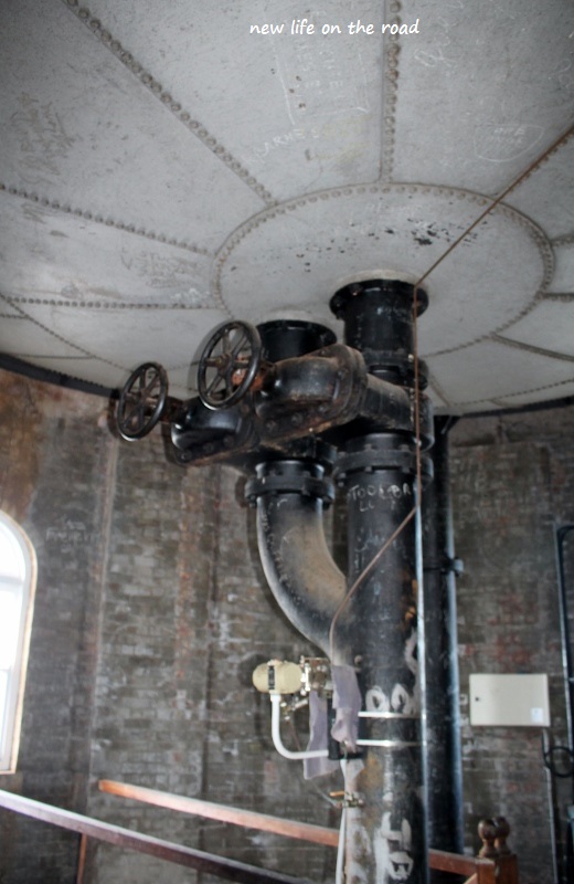 Ceiling and Pump